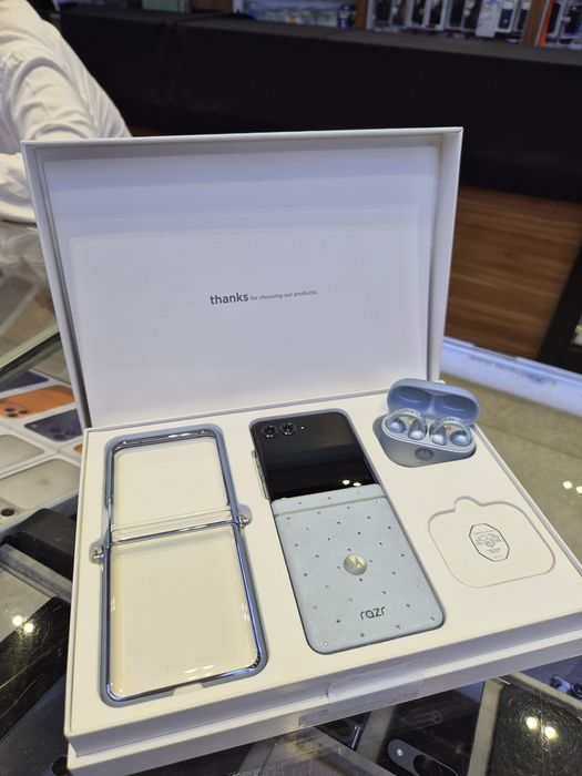 Motorola Razr 60 By Swarovski
