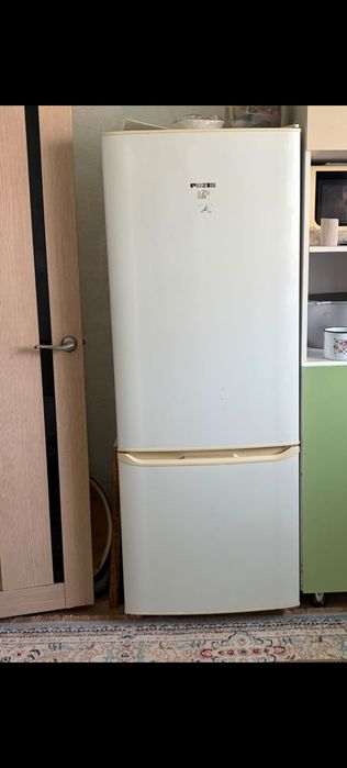 Холодильник продам