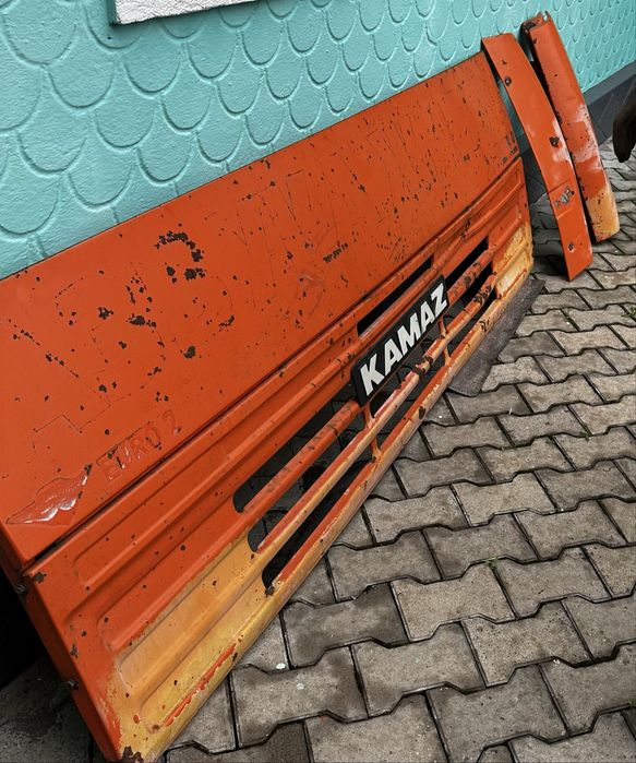 Капот боковинки Камаз 6520