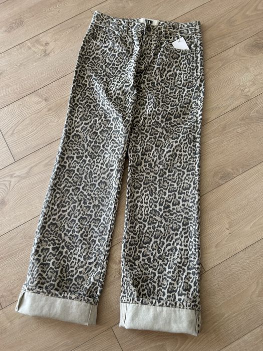 Дамски дънки Stradivarius