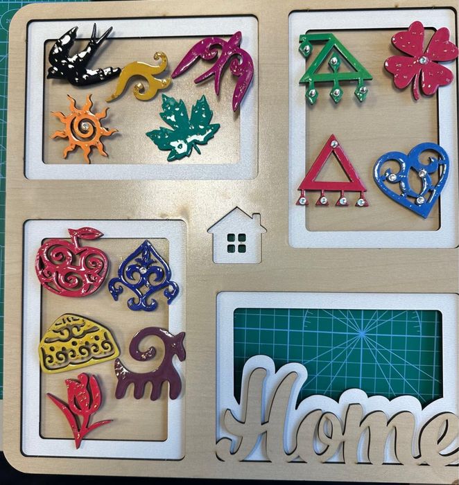 Той бастар Этно брошь