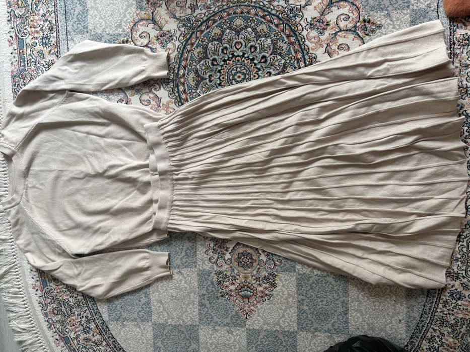 Продается Бежевая двойка