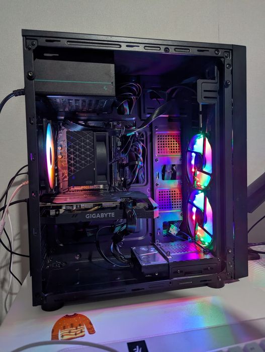 Продам свой игровой ПК (i5-10400F / GTX 1660 Super / 2TB+SSD)