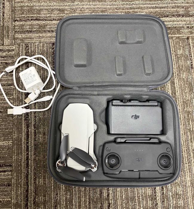 Квадрокоптер дрон DJI Mavic Mini (полный комплект)