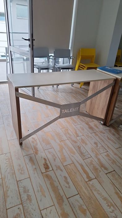 Mobilier alb de birou - MDF
