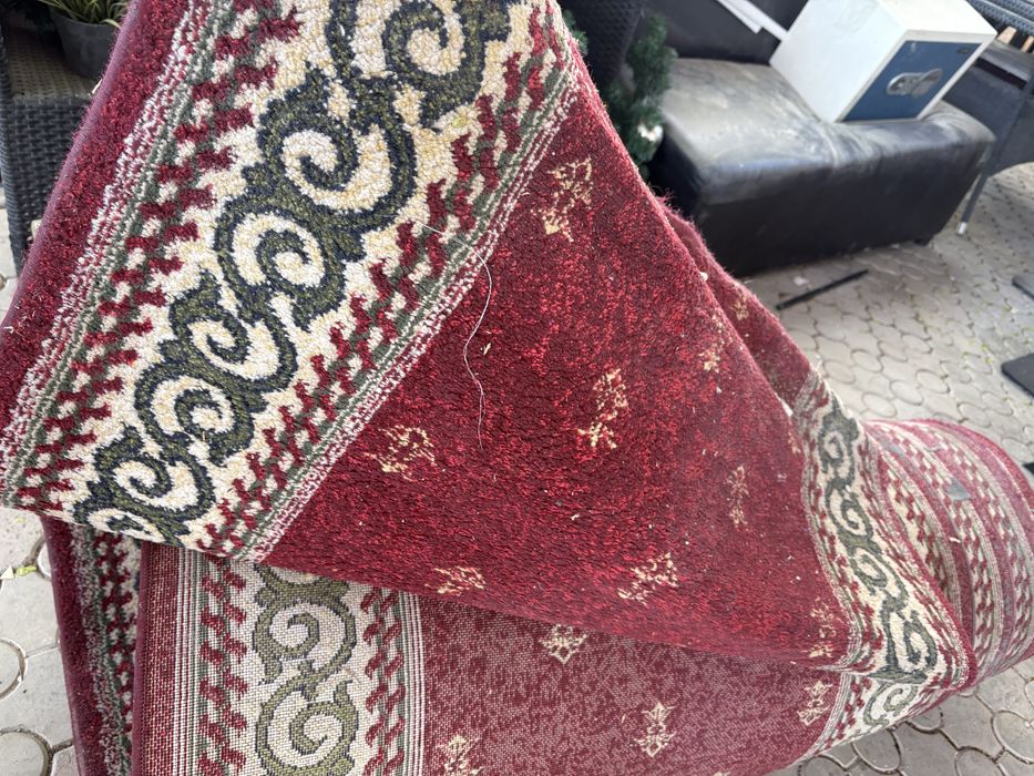 Продаем ковер длинный