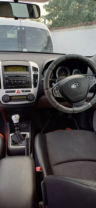 Киа Сийд 1.6 дизел 116 к.с. на части