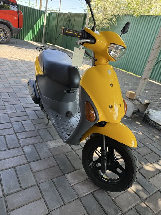 Японский скутер Suzuki Lets 4 , на номерах