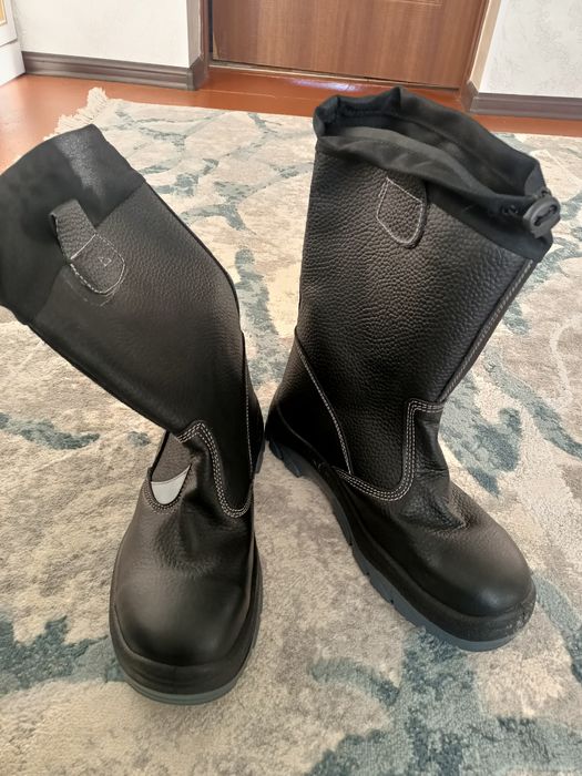 Спецобувь сатылады