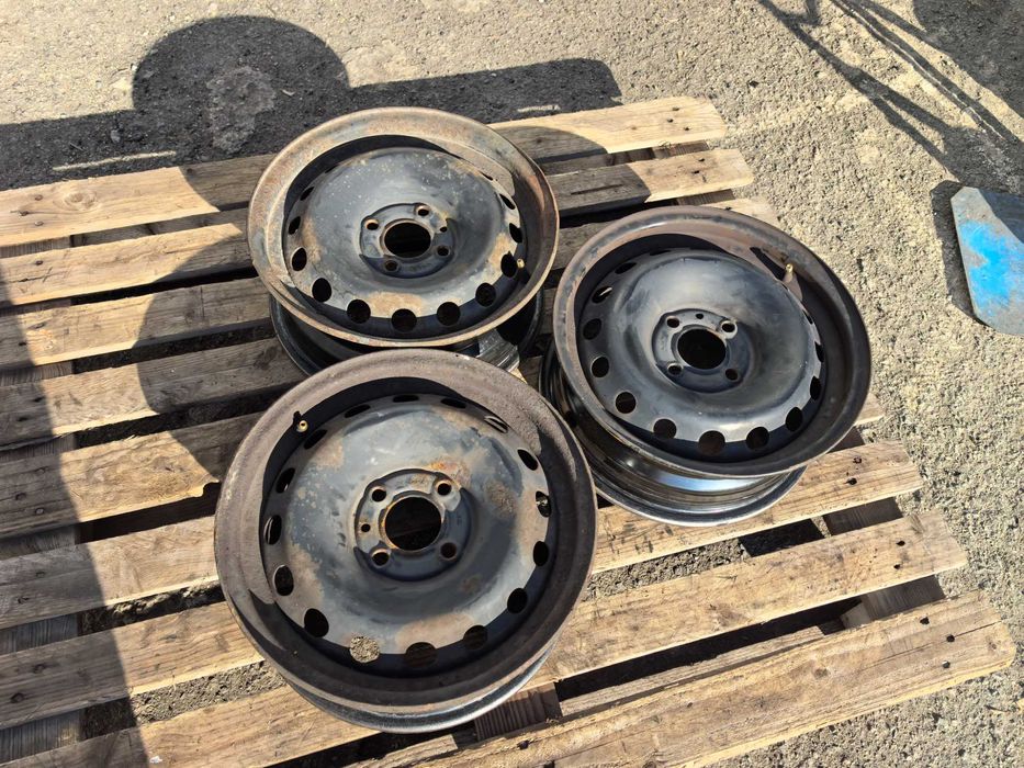 14 цола 4 х 100 мм Рено Туйнго / Клио / Канго - 5,5 Инча / ЕТ 29