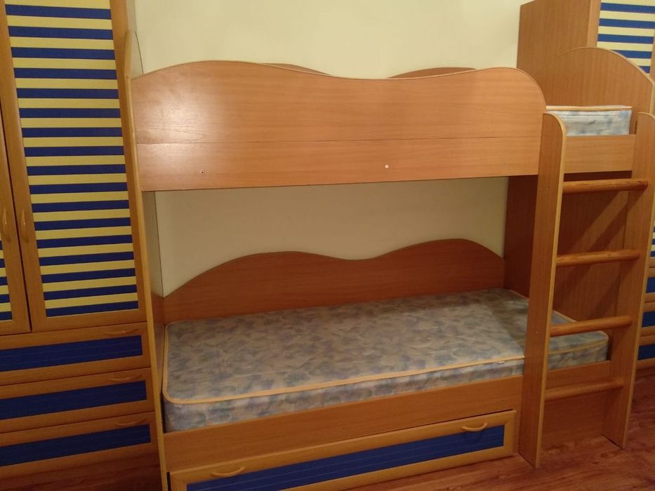 Детский гарнитур