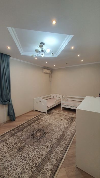 Мебель, ковры, сантехника, люстры, шторы