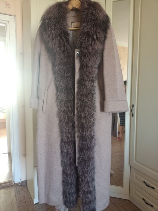 Пальто сатамын..