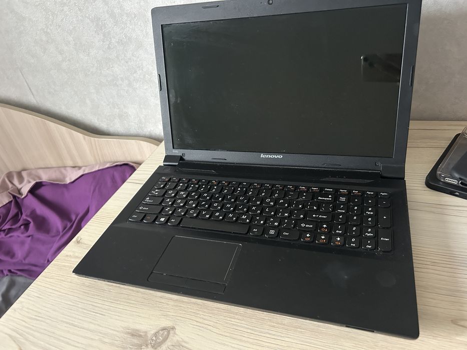 Продам ноутбук. В рабочем состоянии