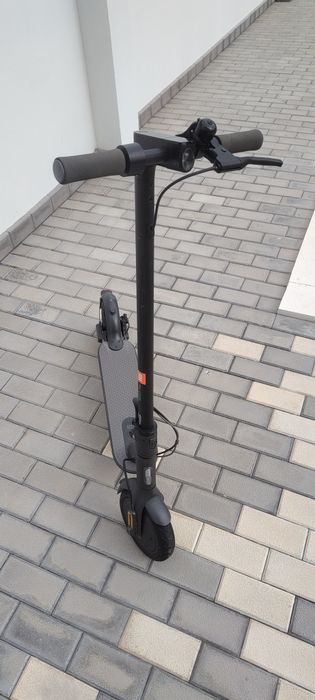 Trotineta electrica Xiaomi MI Essential