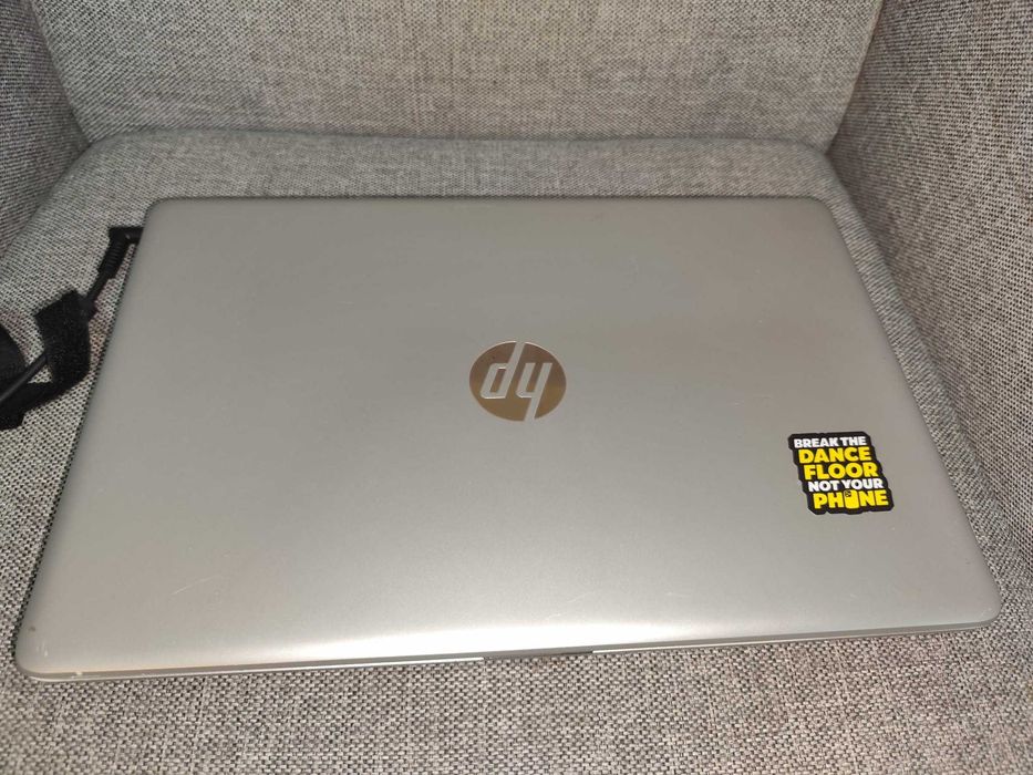 Laptop HP2FGHE7K, I5, gen8, 8Gb DDR4, 240Gb Hdd, pv dedic., garantie!