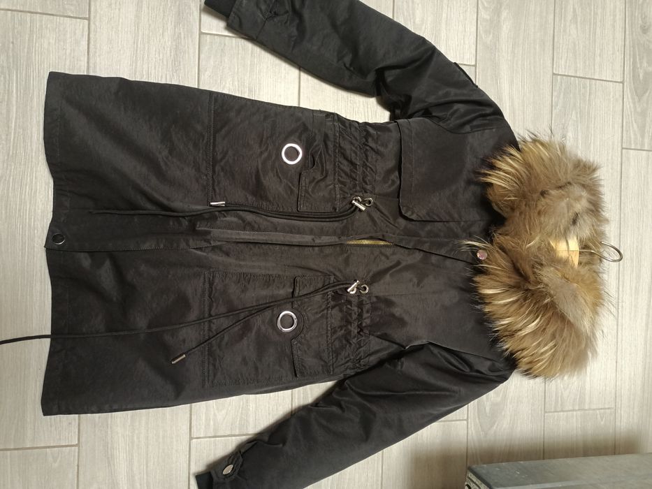 Детская парка . В отличном состоянии