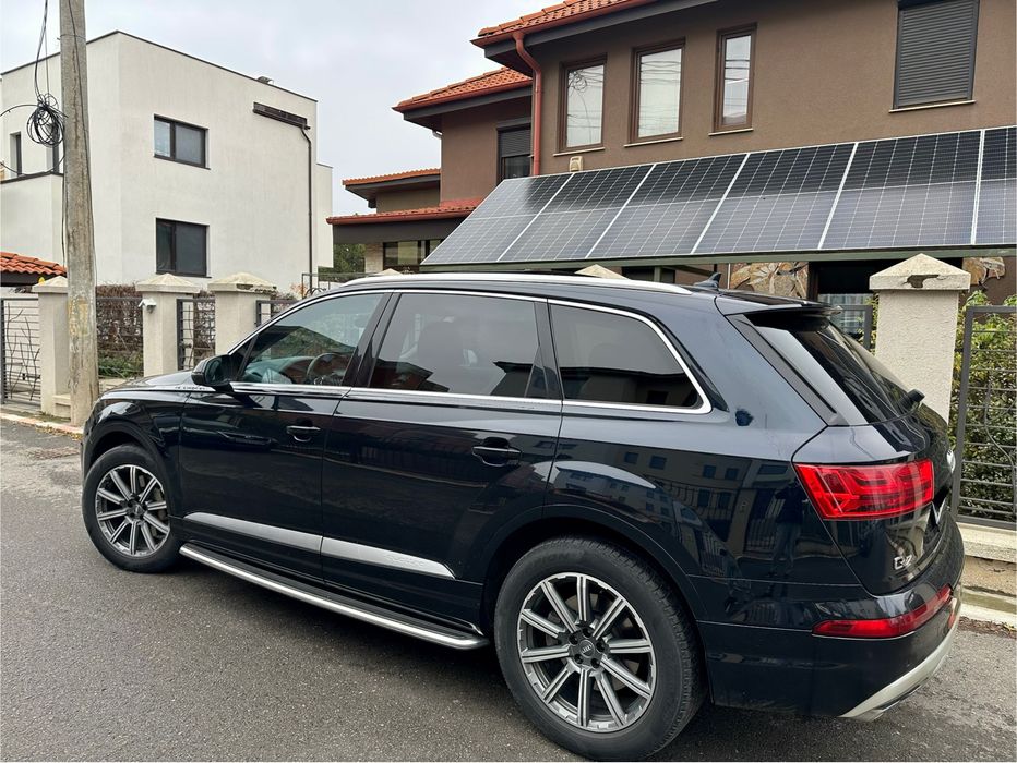 Audi Q7 3.0 S line