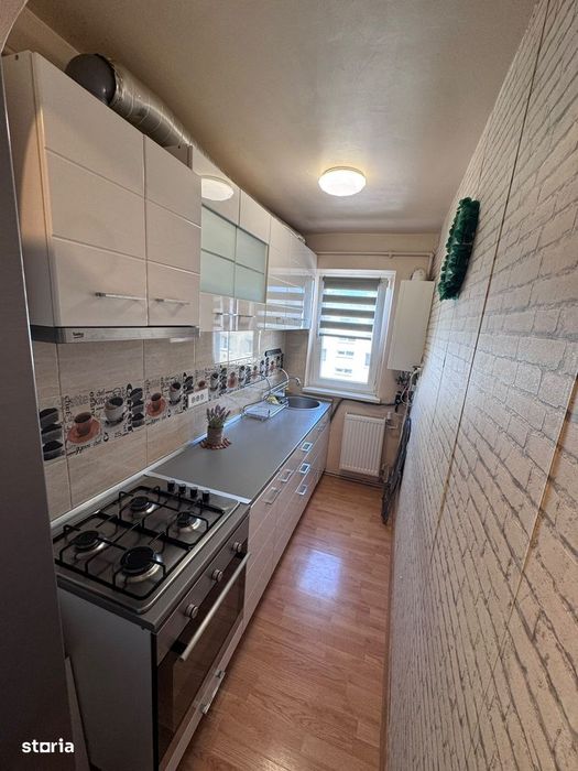 Apartament 2 camere, etaj 4, mobilat, Brașov
