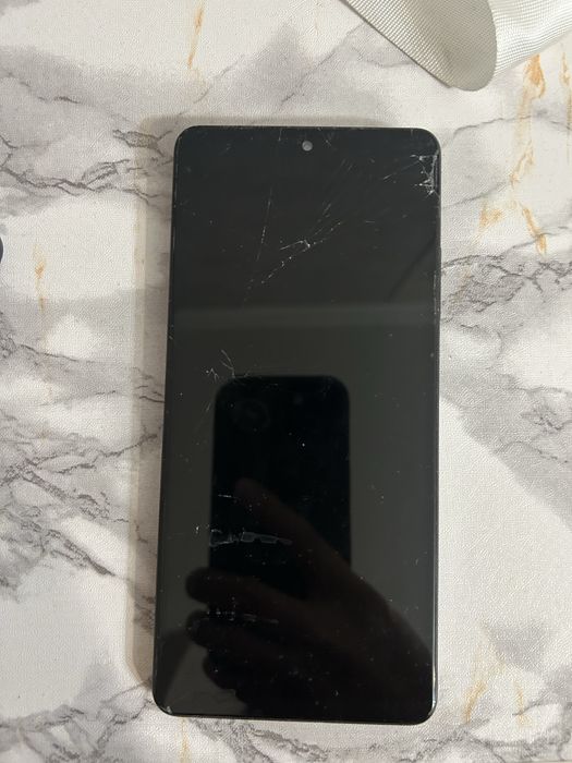 POCO X5 Pro 5G продам на запчасти