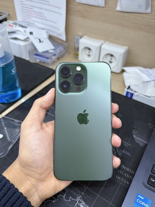 iPhone 13 Pro Green