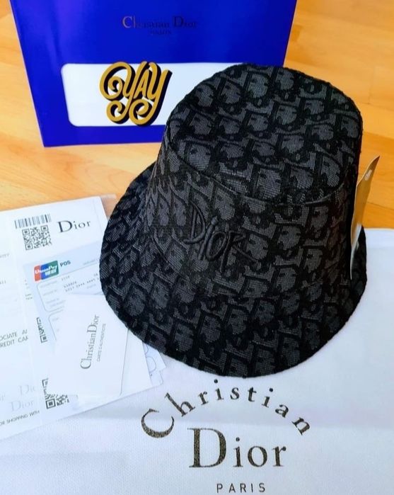 Set geanta și palarie(diverse nuanțe),material textil,saculet, etichet