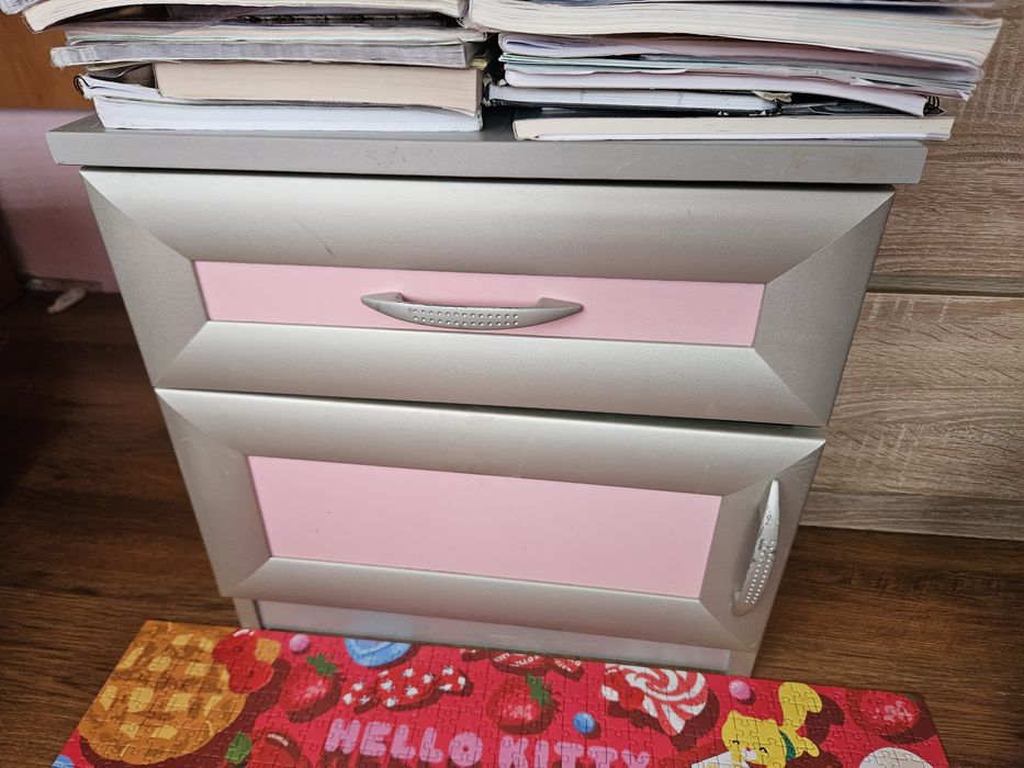 Розова детска стая.