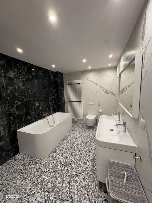 Apartament 3 camere-127mp-piscina