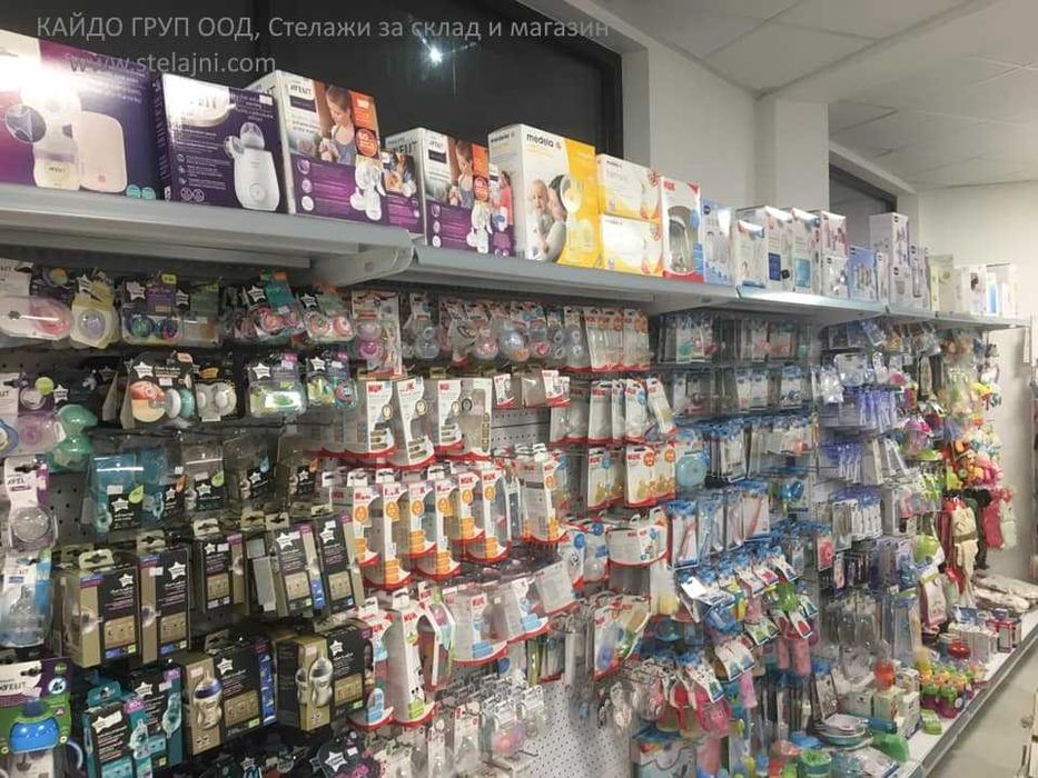 Нови, налични Стелажи за магазин, стенен и островен, метален регал