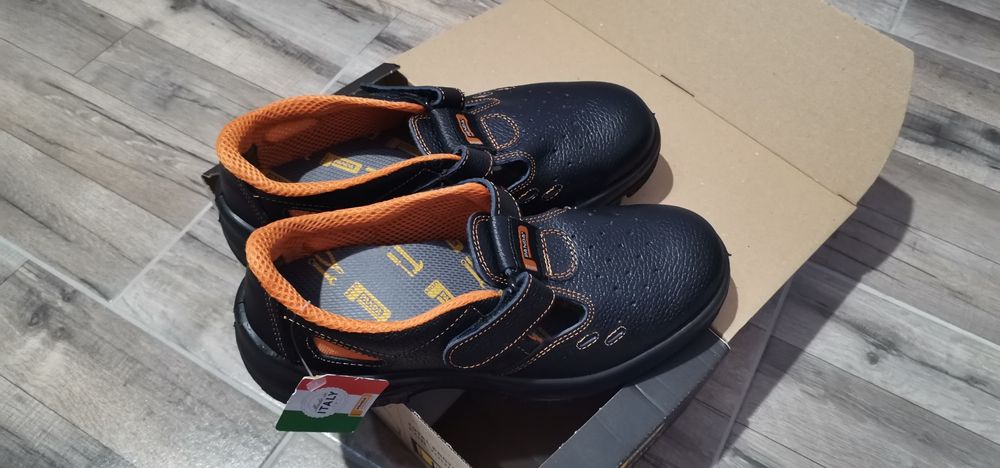 НОВО! Мъжки работни обувки 43 номер