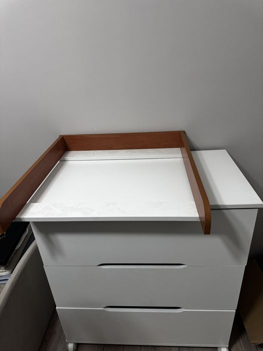 Манеж трансформер и комод