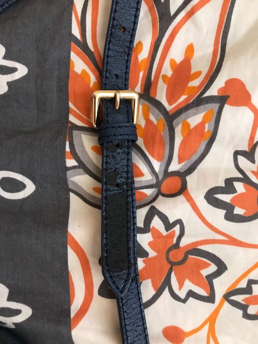 Оригинална Дамска чанта Prada