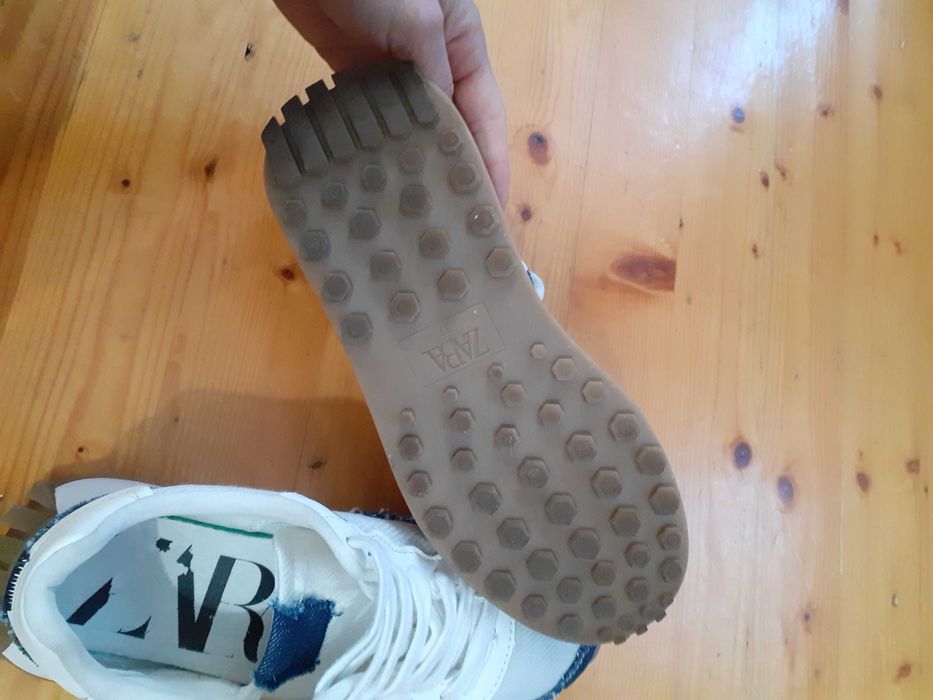 Дамски кецове Zara,дамски плетени боти