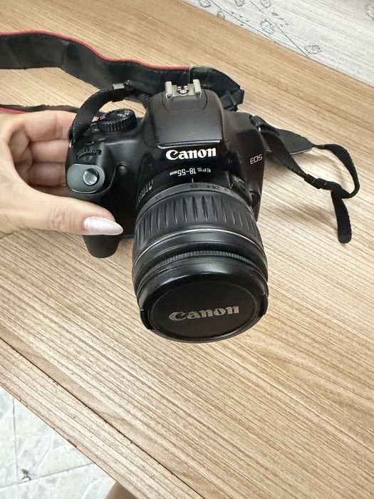 Фотоаппарат Canon EOS 1000D