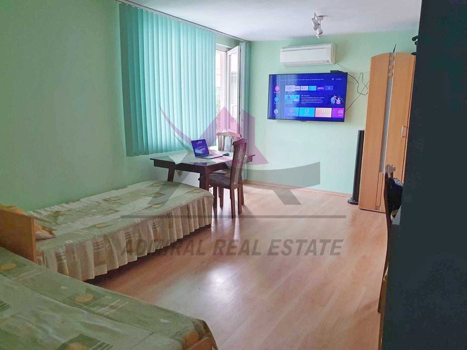 Дава се под наем Двустаен апартамент в Варна, Колхозен пазар - 70 кв.м за 480 € - Снимка #2