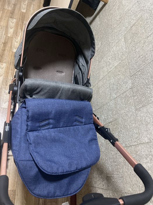 детская коляска.