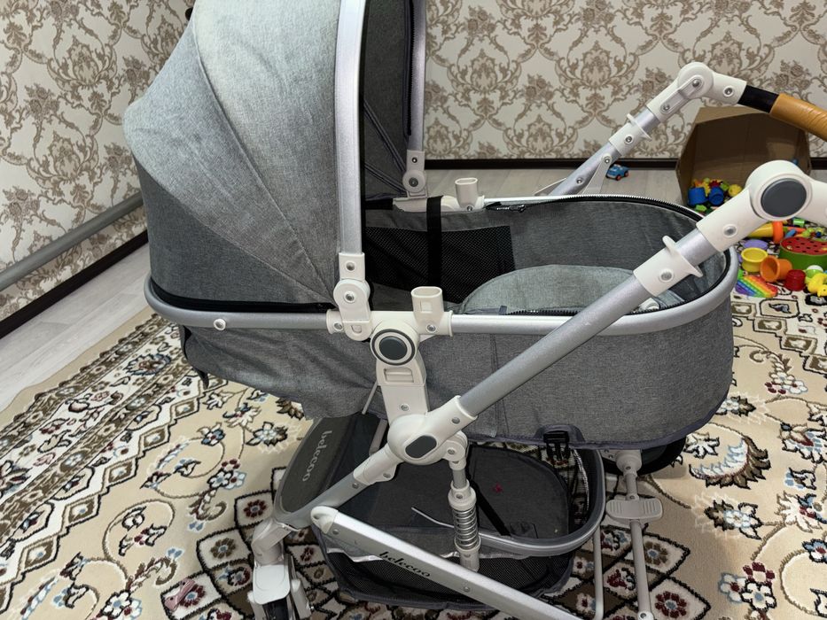 Детская коляска.