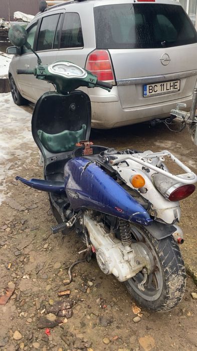 De vânzare scuter 125 !