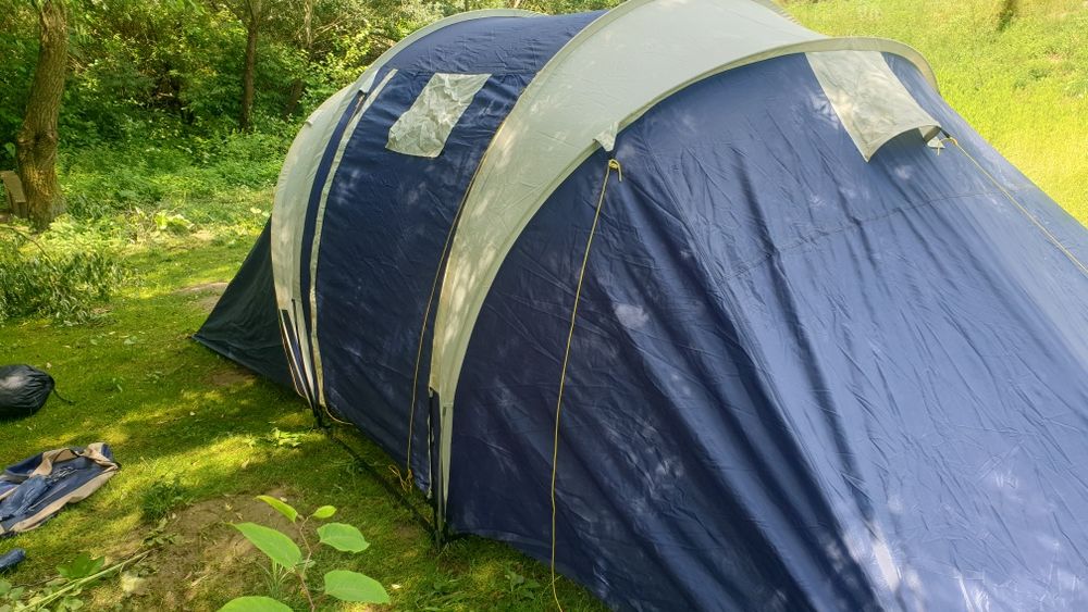 Oferta - Cort camping 6 persoane