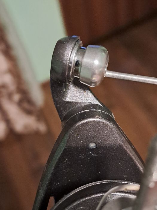 Lansete feeder Drennan si Preston, mulinete Daiwa N'zon si Emblem