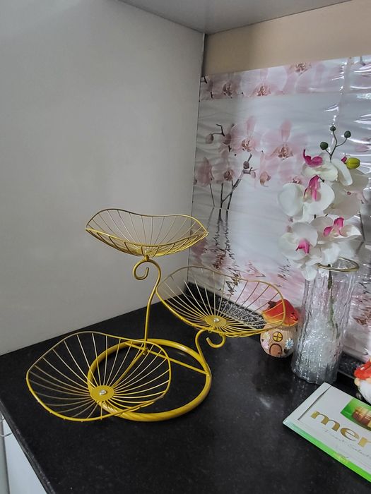 Фруктница новая красивая