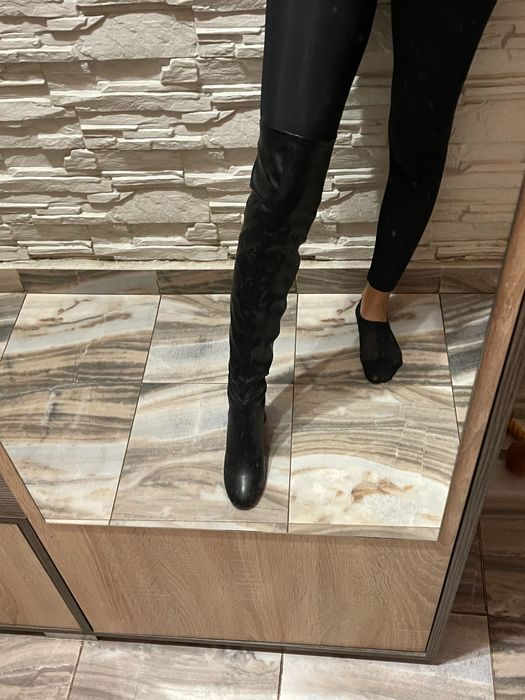 Дамски ботуши зара