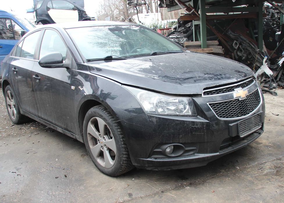 ШЕВРОЛЕТ КРУЗ 2.0 D  Chevrolet  Cruze  автомат– само на части