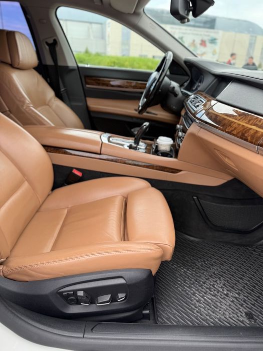 BMW 7 Series 2013 — imagine 4
