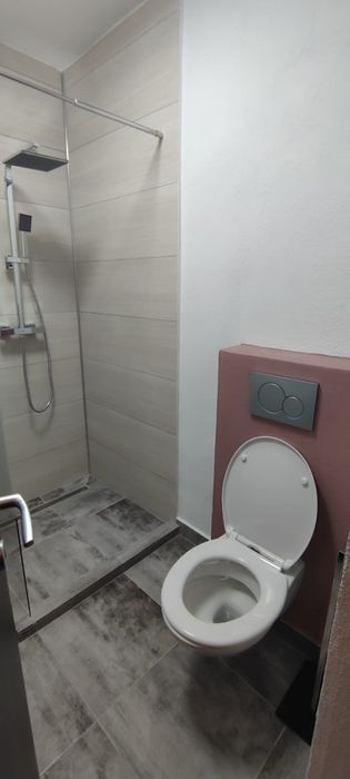 Inchiriez garsoniera micalaca