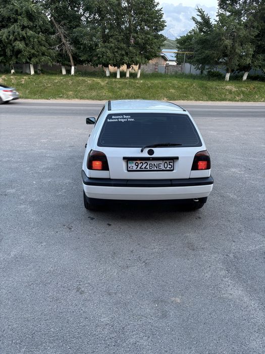 Гольф 3              .