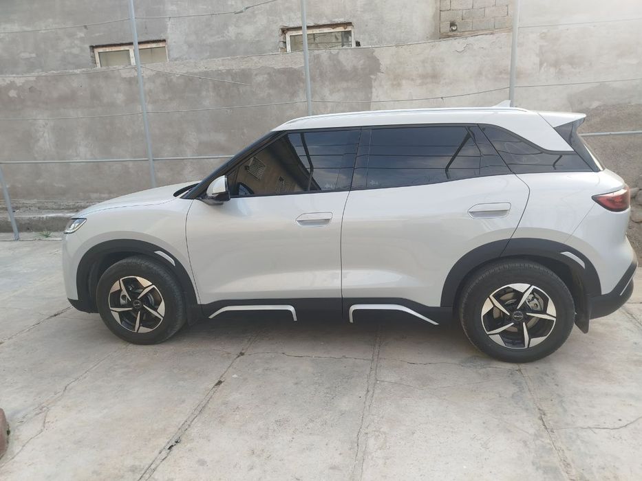 BYD YUAN UP 2025 yil sotiladi