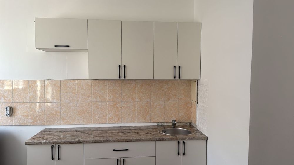 Сдаётся трёхкомнатная квартира