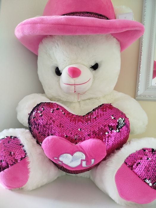 Голямо плюшено мече