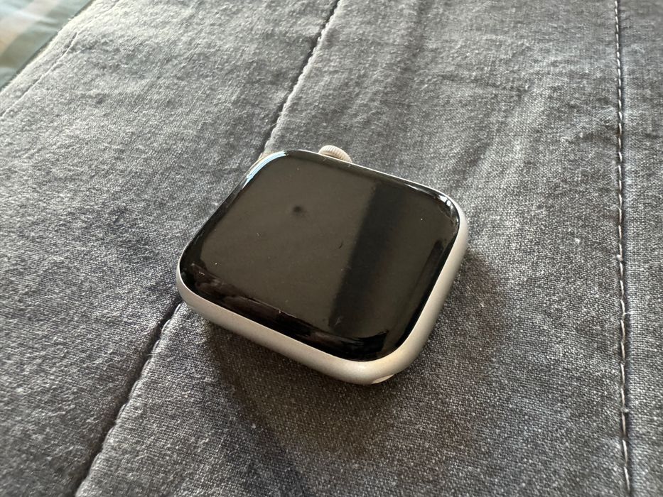 Apple Watch Series 7 Stainless Steel 45 mm Starlight (GPS + Cellular)